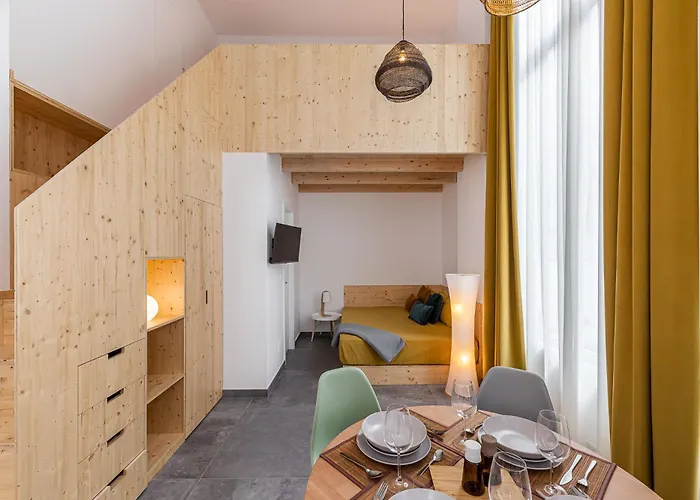 Waou Modern Loft II Centre